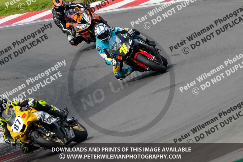 donington no limits trackday;donington park photographs;donington trackday photographs;no limits trackdays;peter wileman photography;trackday digital images;trackday photos